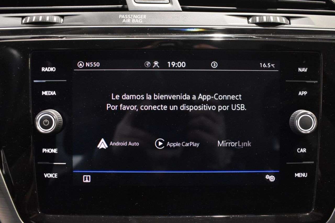 VW TOURAN en Minoautos