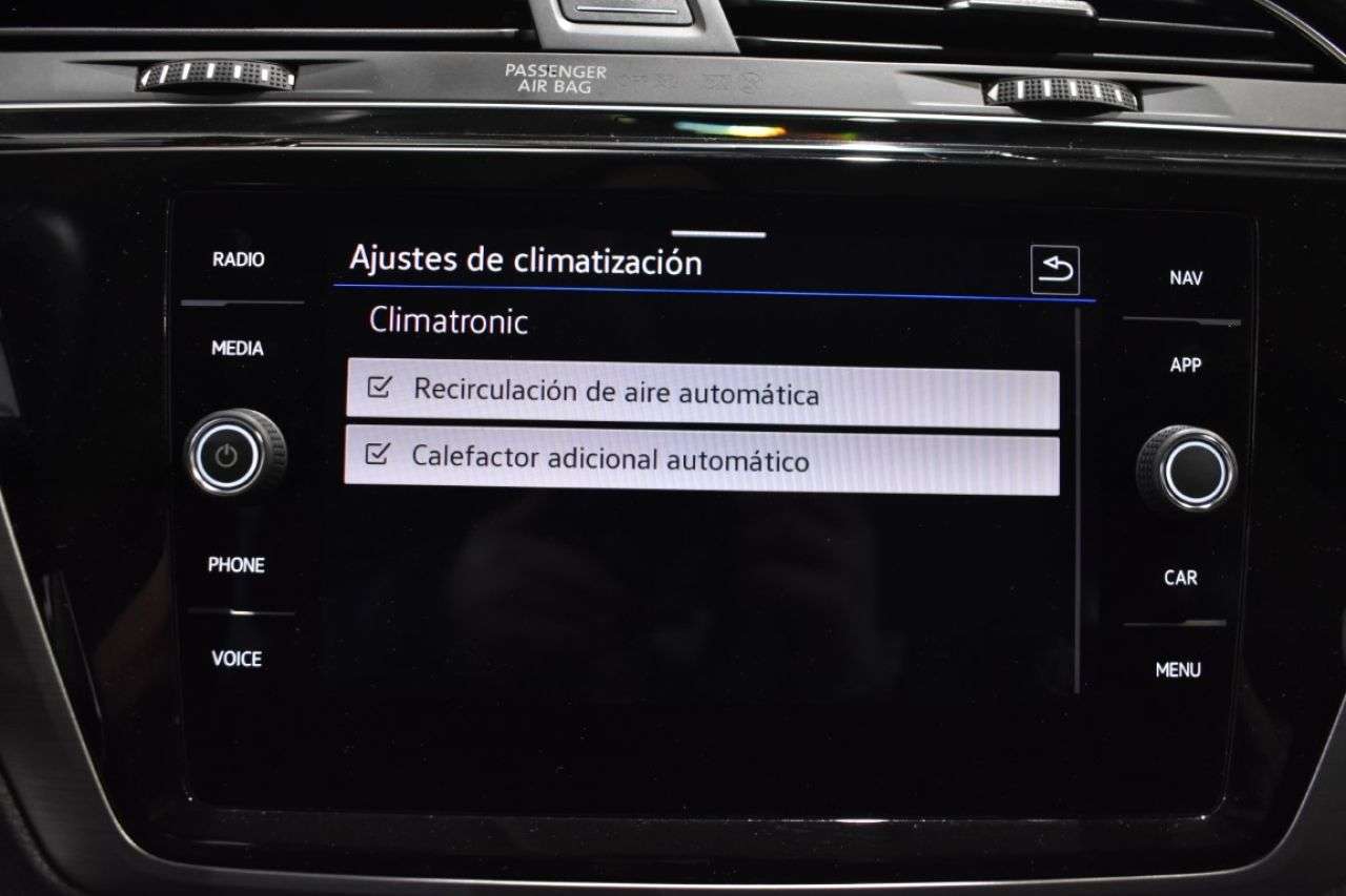 VW TOURAN en Minoautos