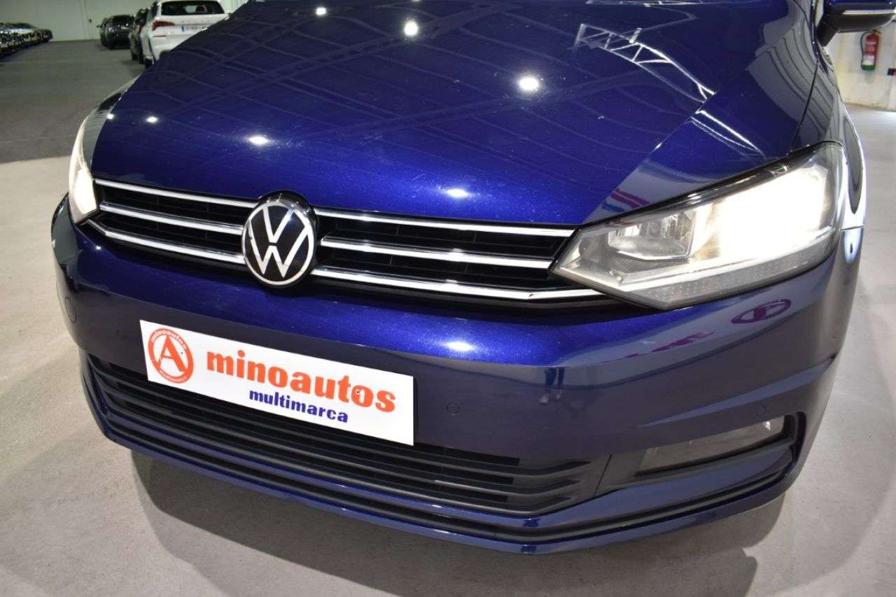 VW TOURAN en Minoautos