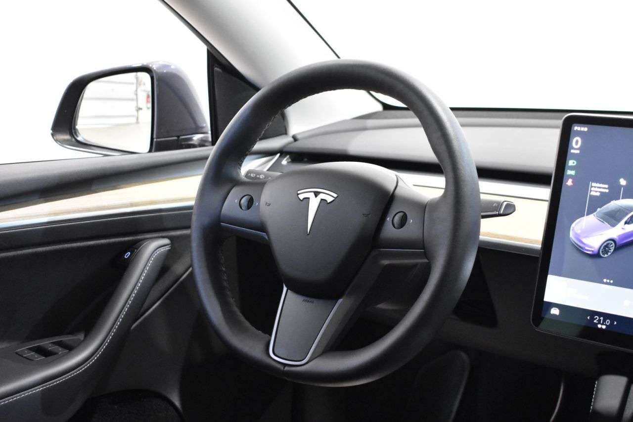 TESLA MODEL Y en Minoautos