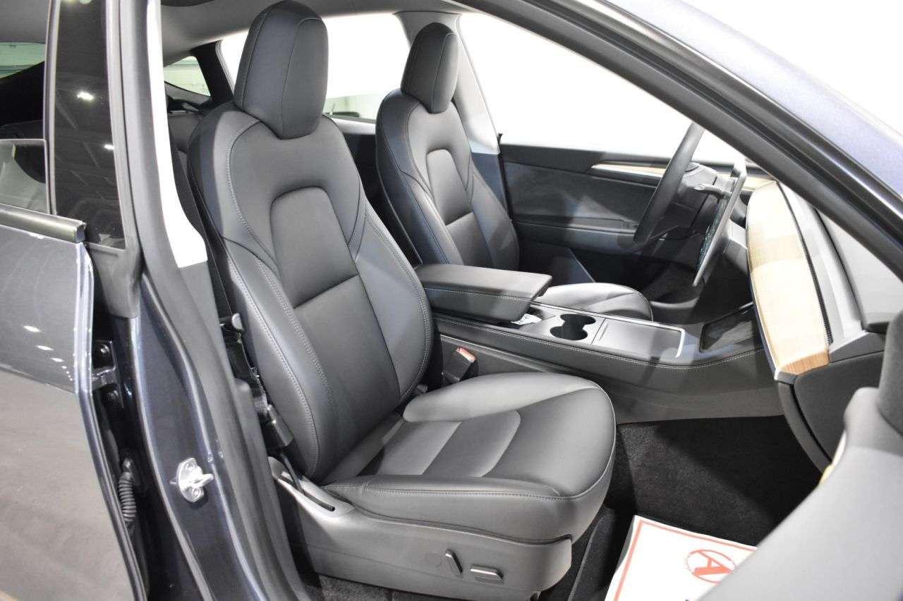 TESLA MODEL Y en Minoautos