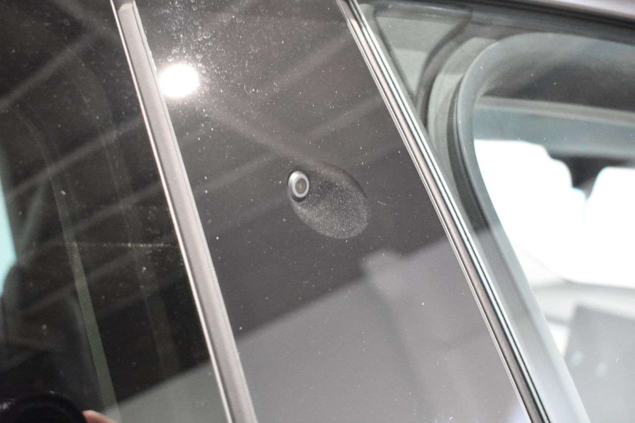 TESLA MODEL Y en Minoautos