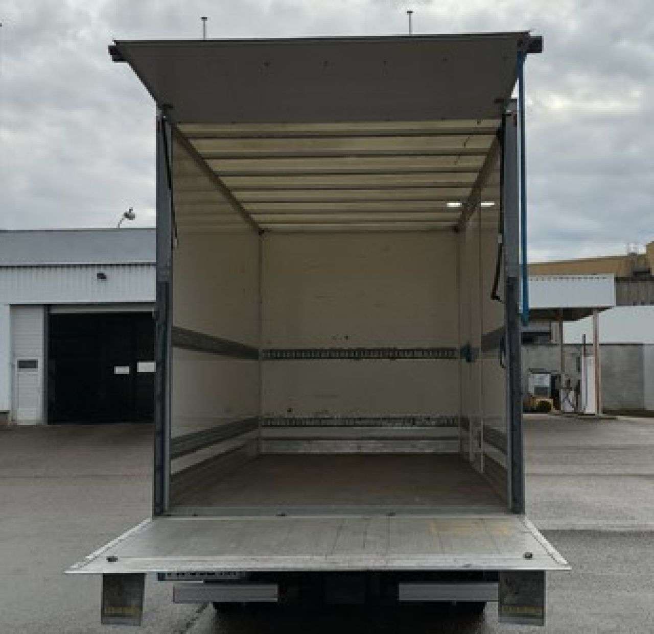 MERCEDES-BENZ SPRINTER en Minoautos