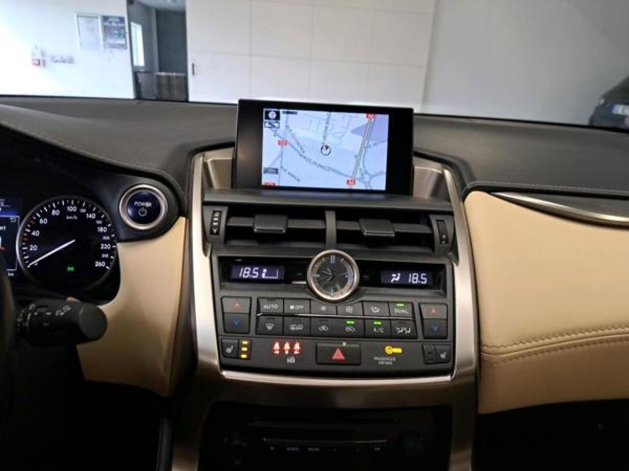 LEXUS NX en Minoautos
