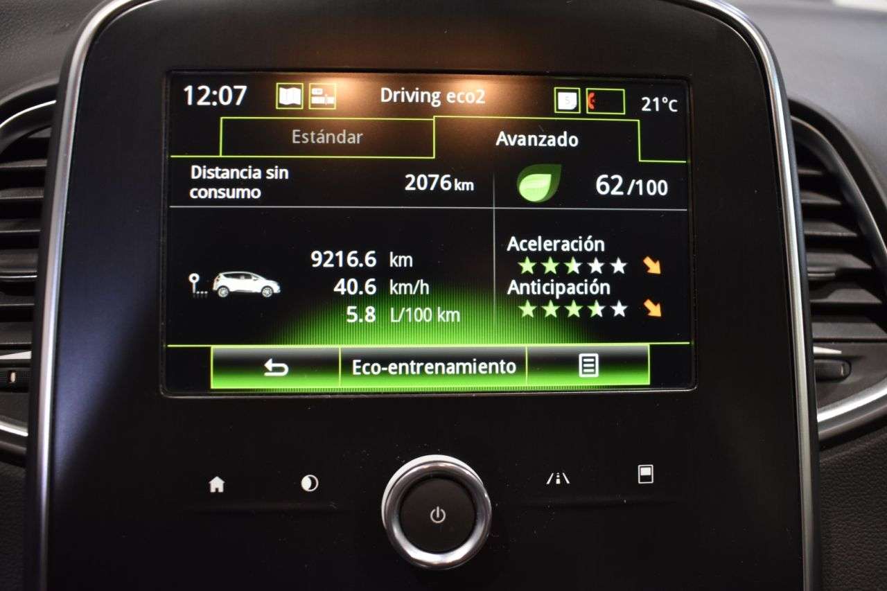 RENAULT SCENIC en Minoautos