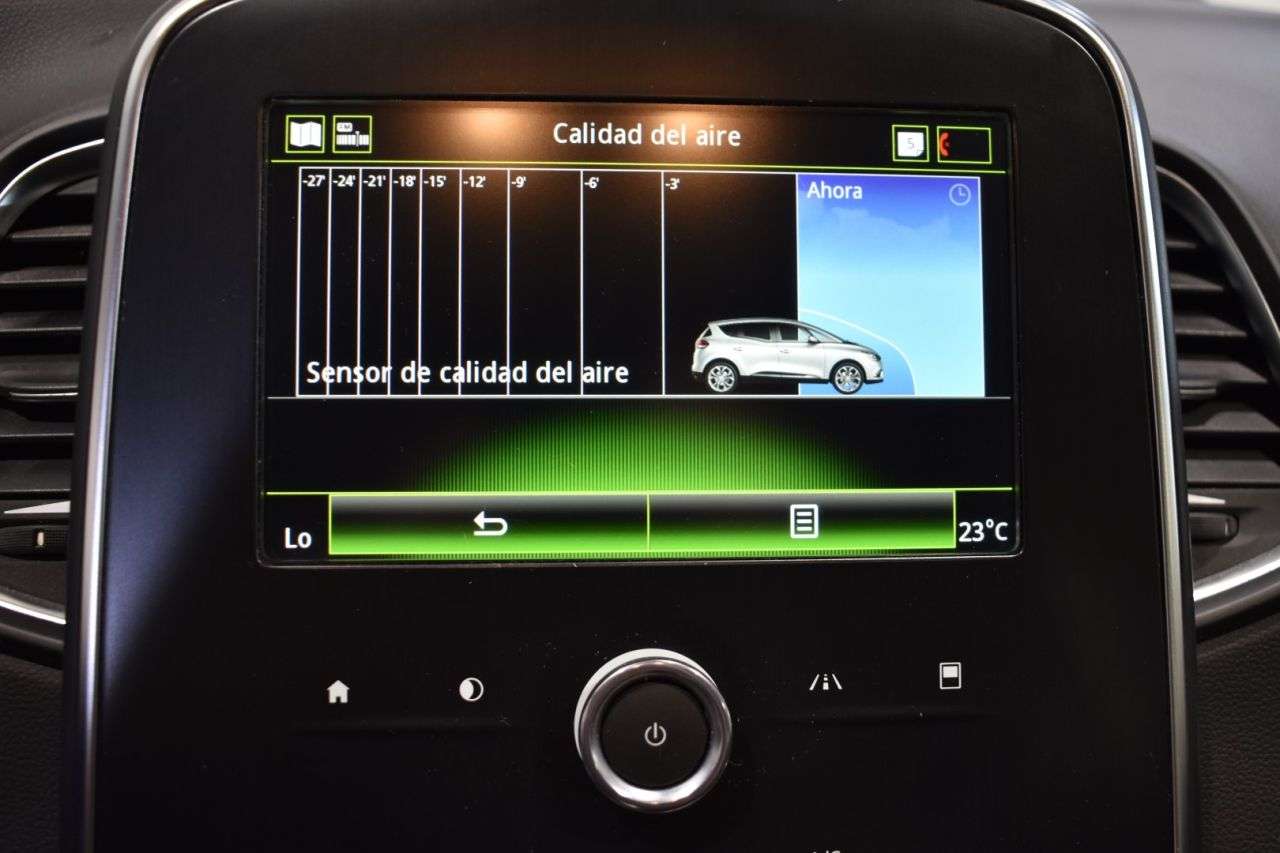 RENAULT SCENIC en Minoautos