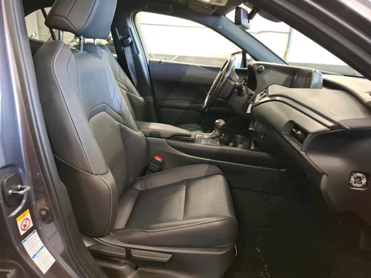 LEXUS UX en Minoautos