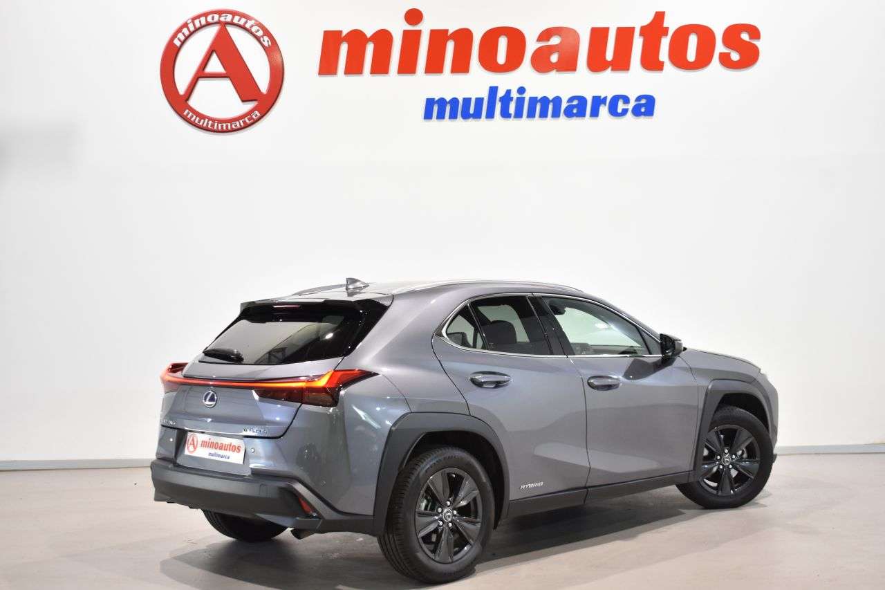 LEXUS UX en Minoautos