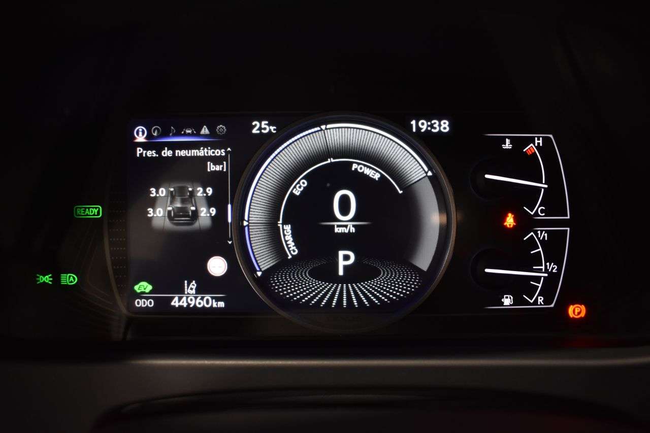 LEXUS UX en Minoautos