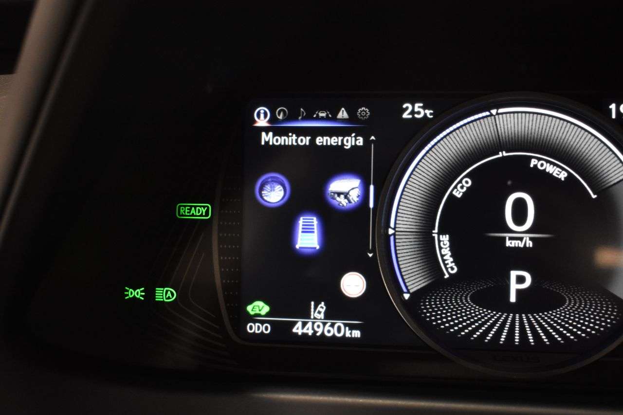 LEXUS UX en Minoautos