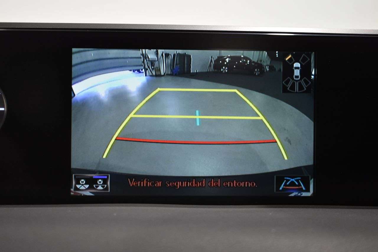 LEXUS UX en Minoautos