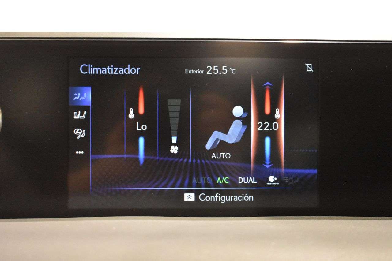 LEXUS UX en Minoautos