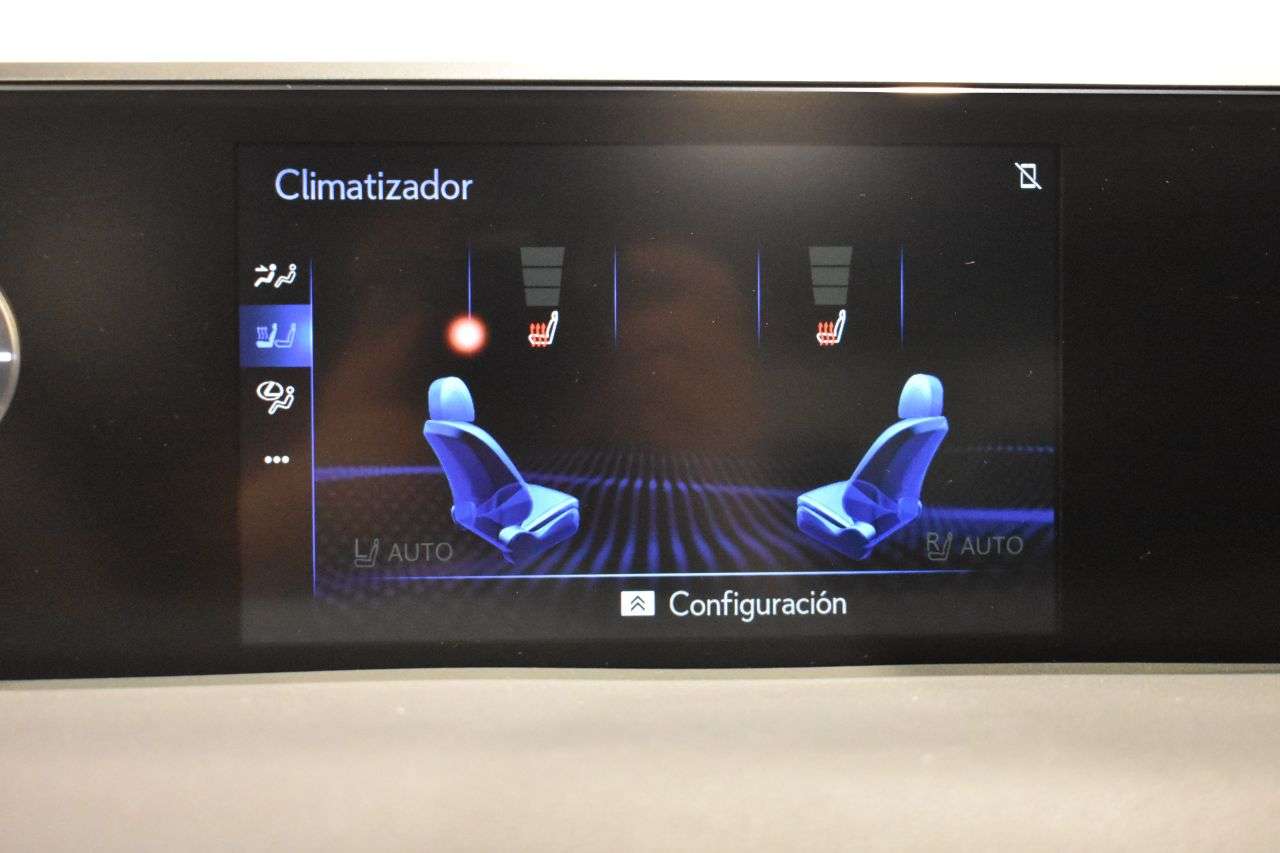 LEXUS UX en Minoautos