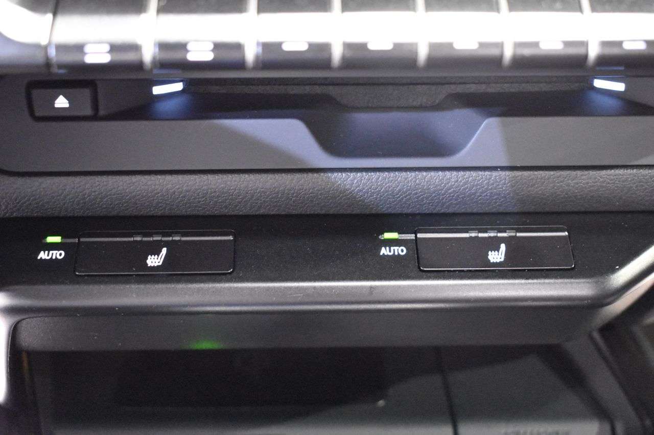 LEXUS UX en Minoautos