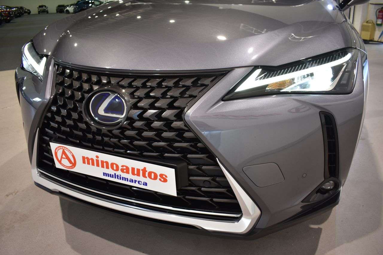 LEXUS UX en Minoautos