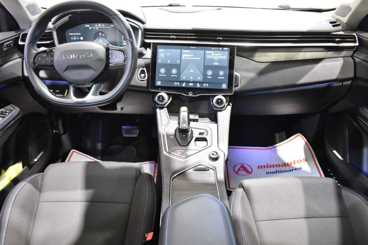 LYNK & CO 01 en Minoautos