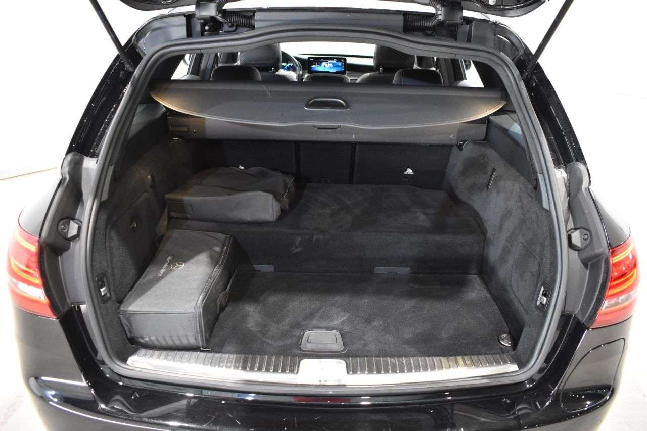 MERCEDES-BENZ CLASE C en Minoautos