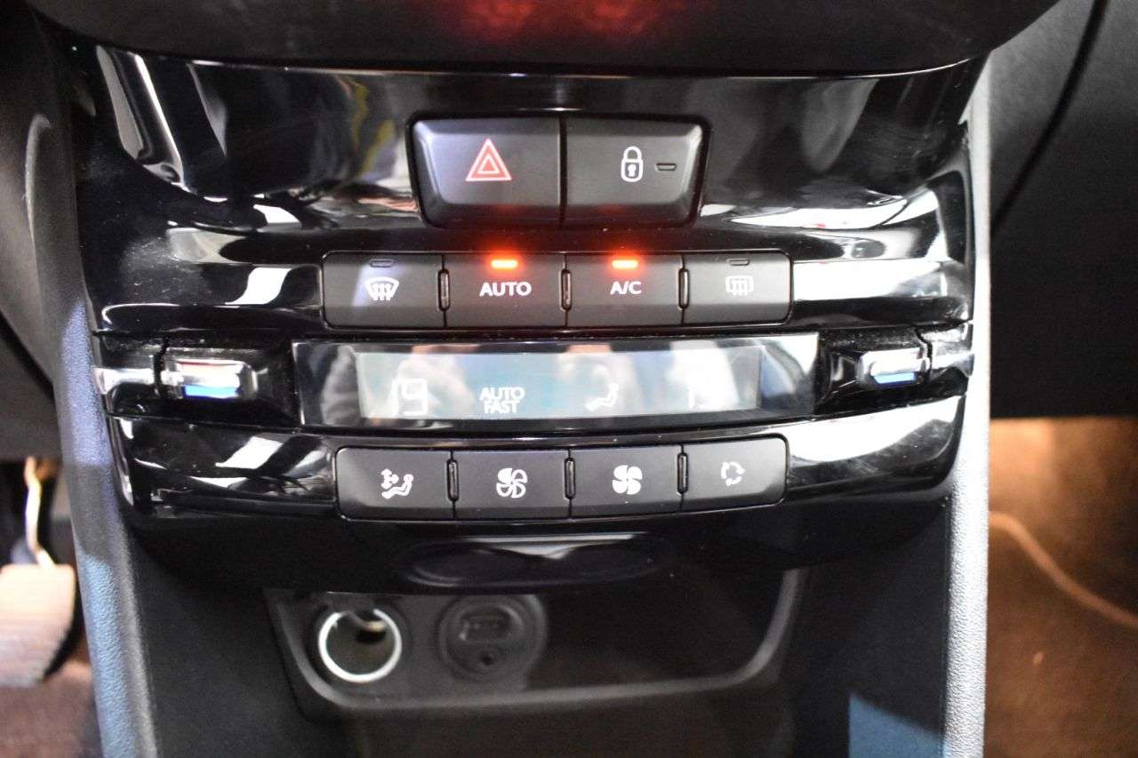 PEUGEOT 2008 en Minoautos