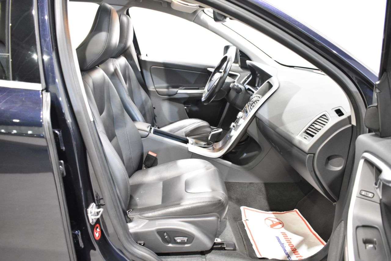 VOLVO XC60 en Minoautos