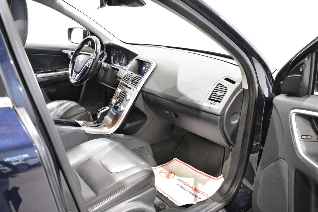 VOLVO XC60 en Minoautos