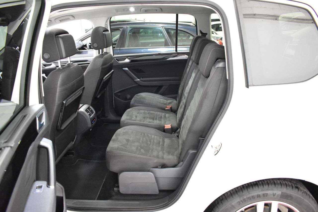 VW TOURAN en Minoautos