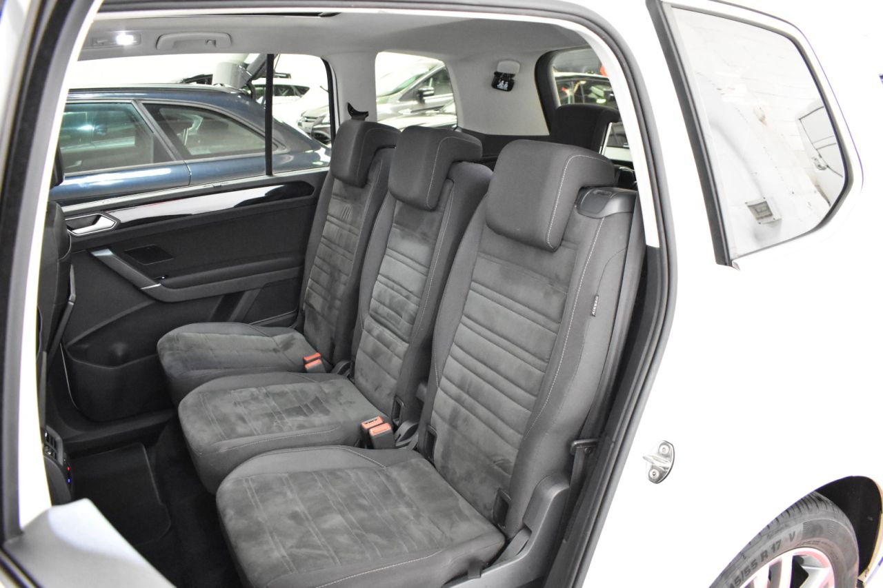 VW TOURAN en Minoautos