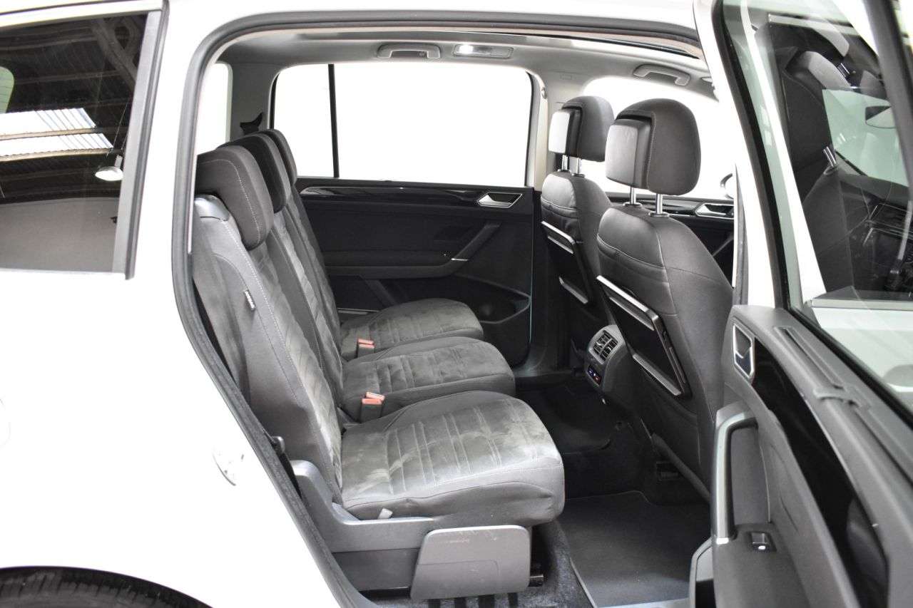 VW TOURAN en Minoautos