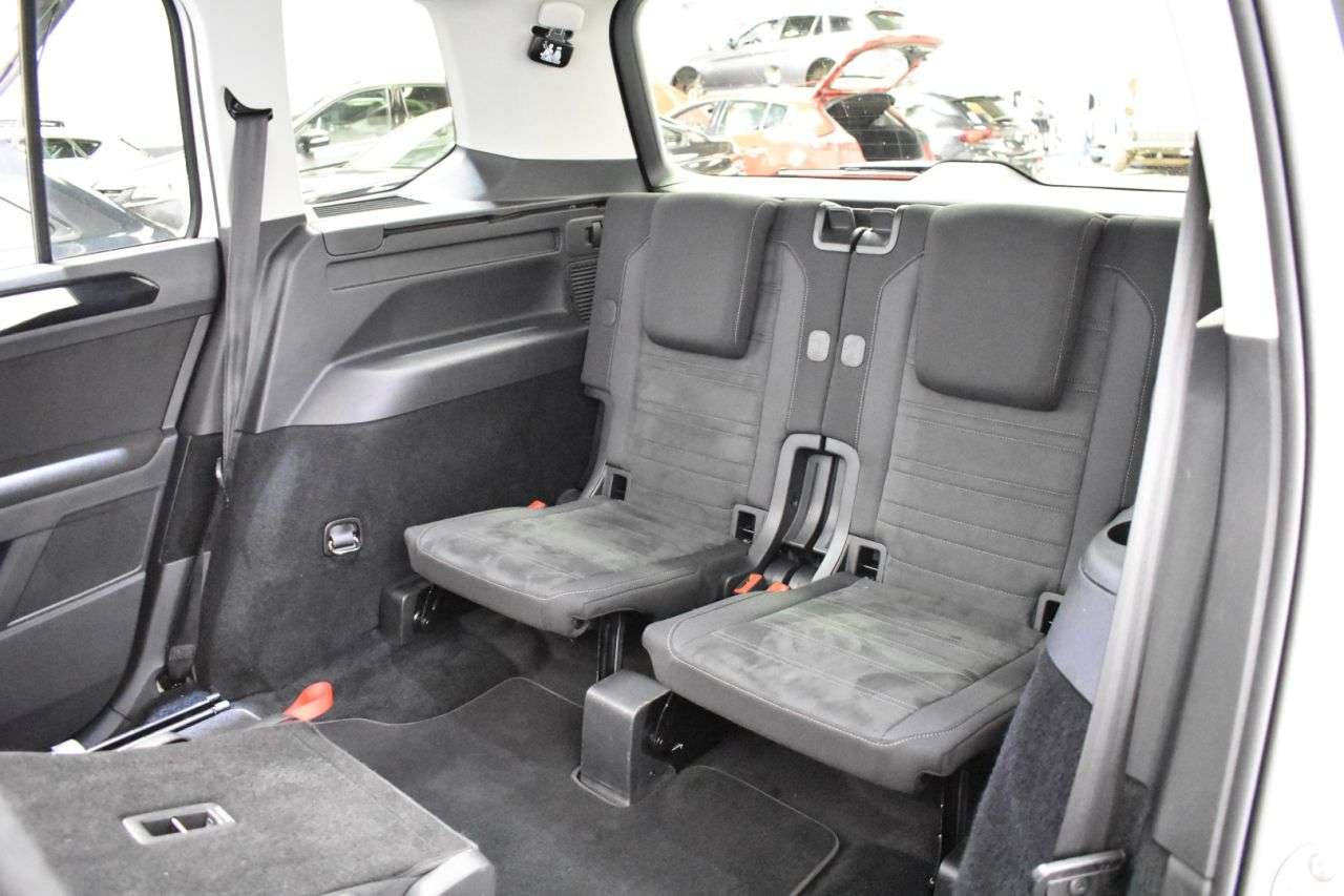 VW TOURAN en Minoautos