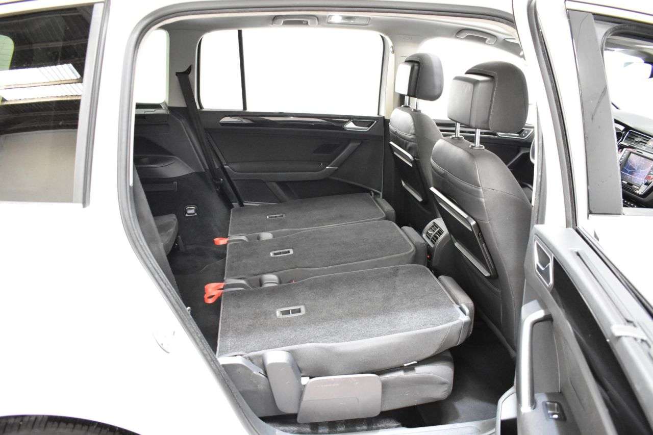 VW TOURAN en Minoautos