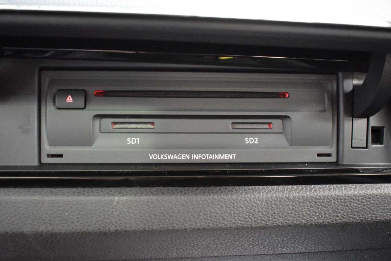 VW TOURAN en Minoautos