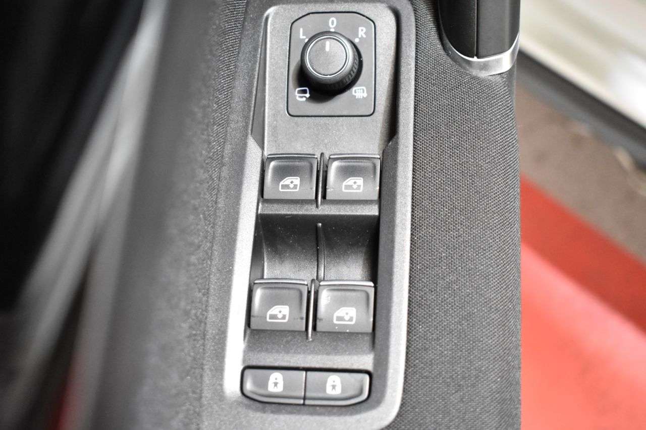 VW TOURAN en Minoautos