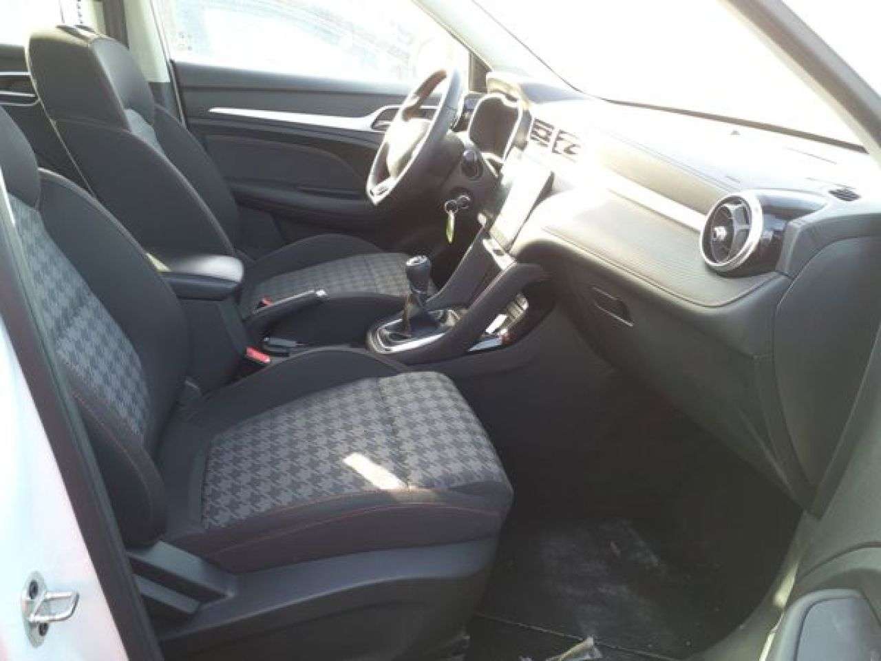 MG ZS ICE en Minoautos