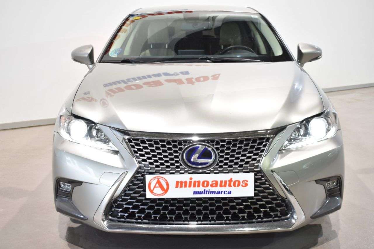 LEXUS CT en Minoautos