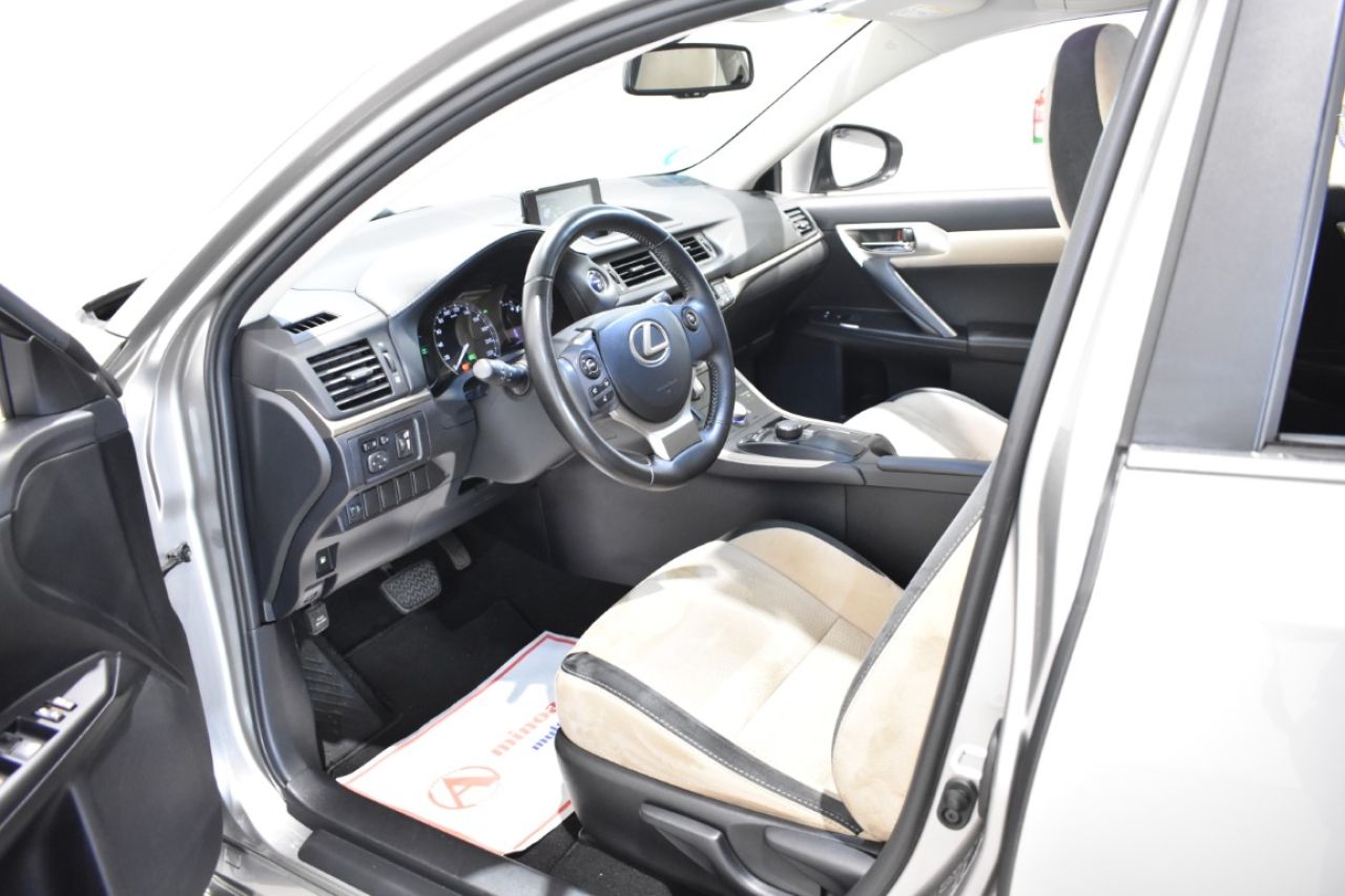 LEXUS CT en Minoautos