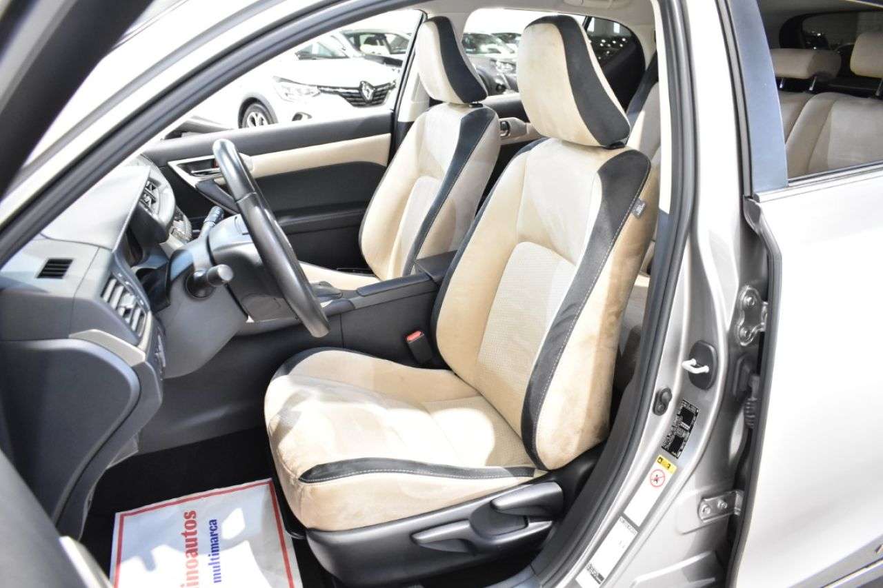 LEXUS CT en Minoautos