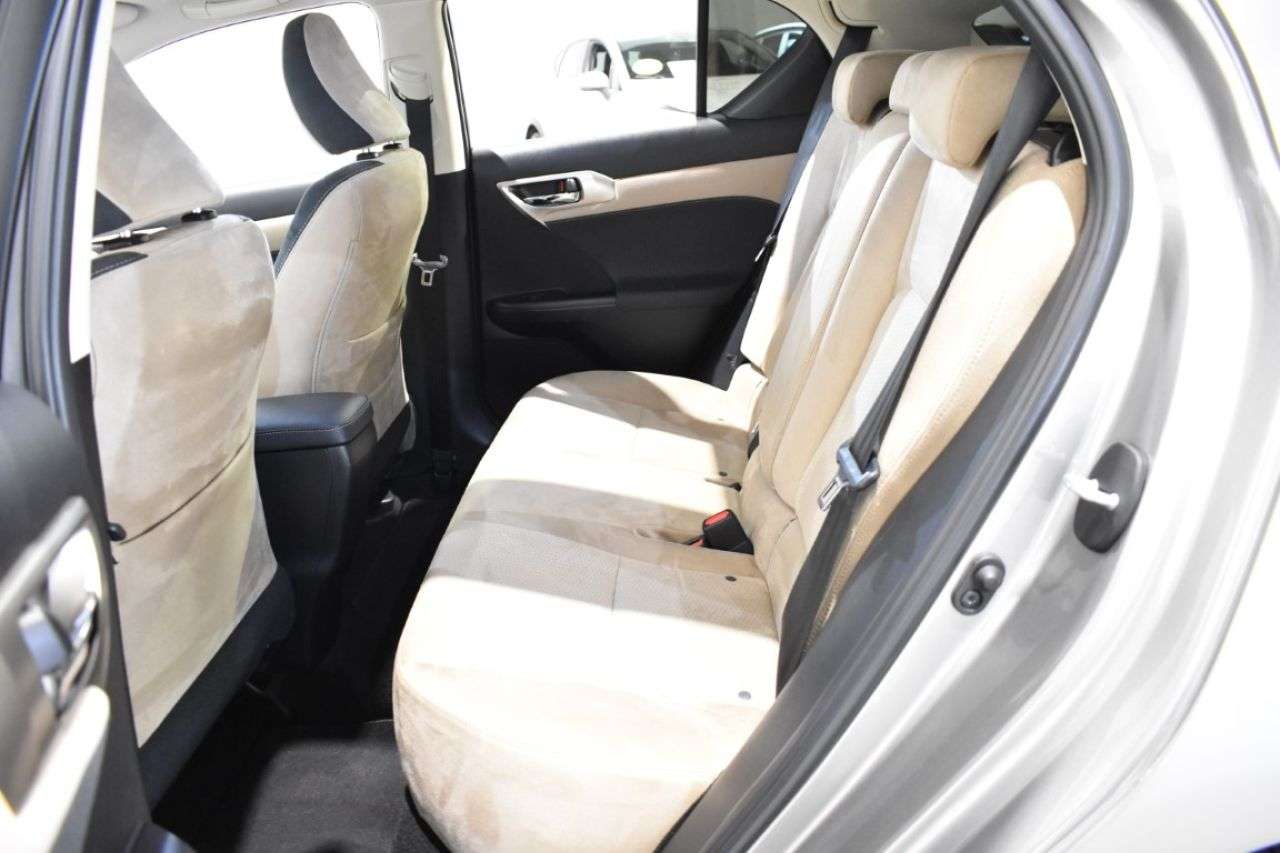 LEXUS CT en Minoautos