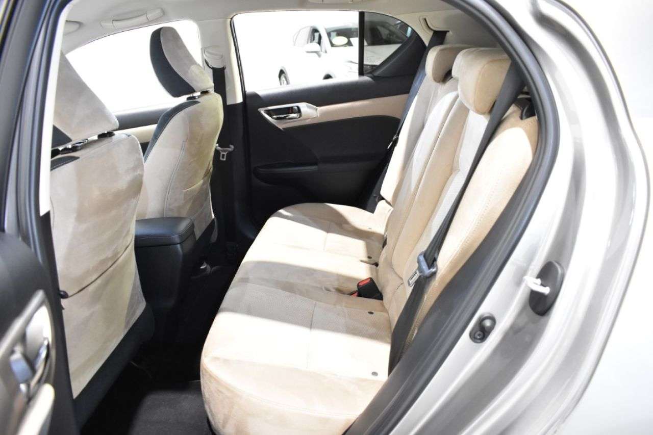 LEXUS CT en Minoautos