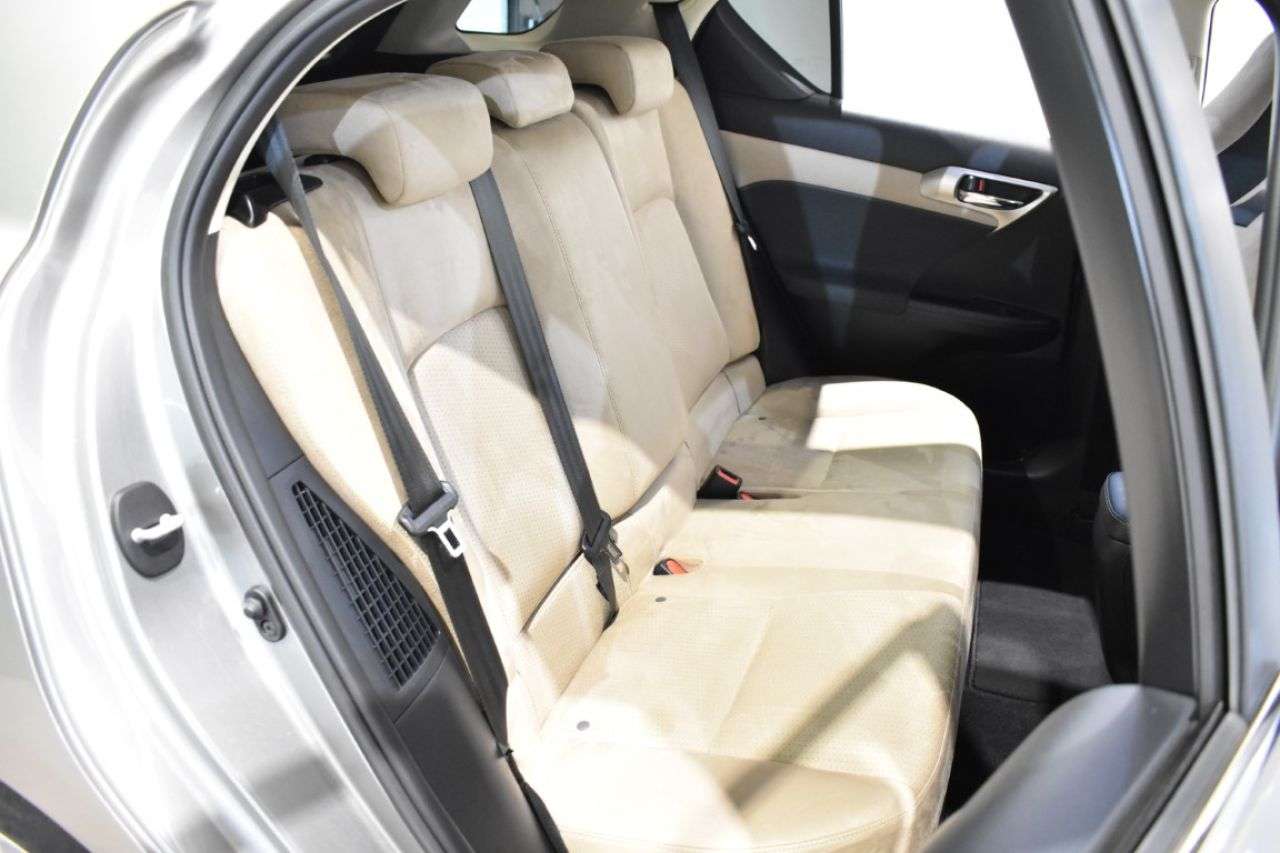 LEXUS CT en Minoautos