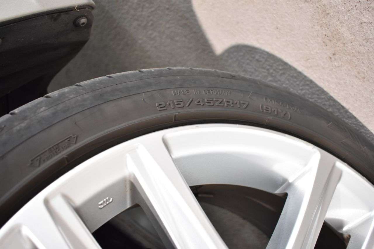 LEXUS CT en Minoautos