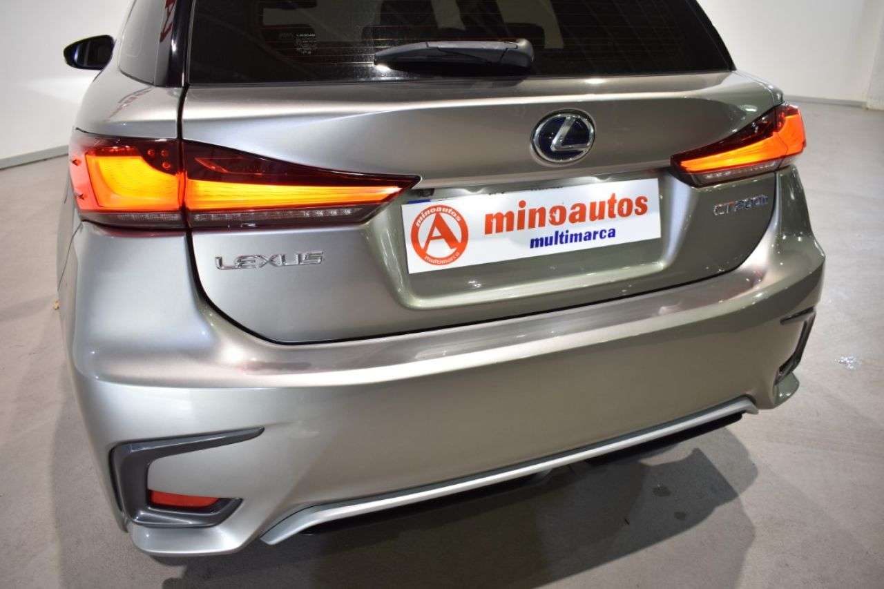 LEXUS CT en Minoautos