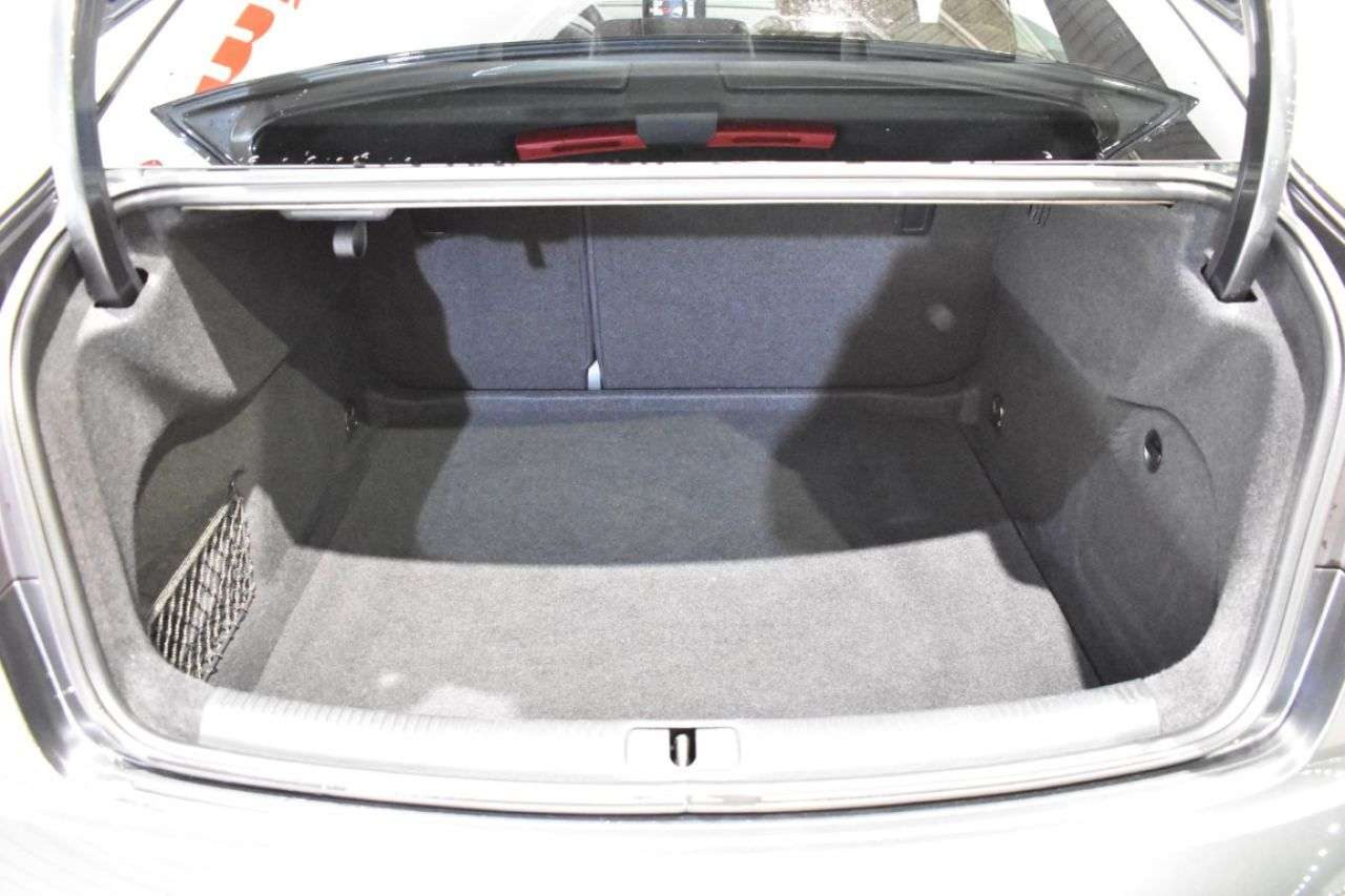 AUDI A3 SEDAN en Minoautos