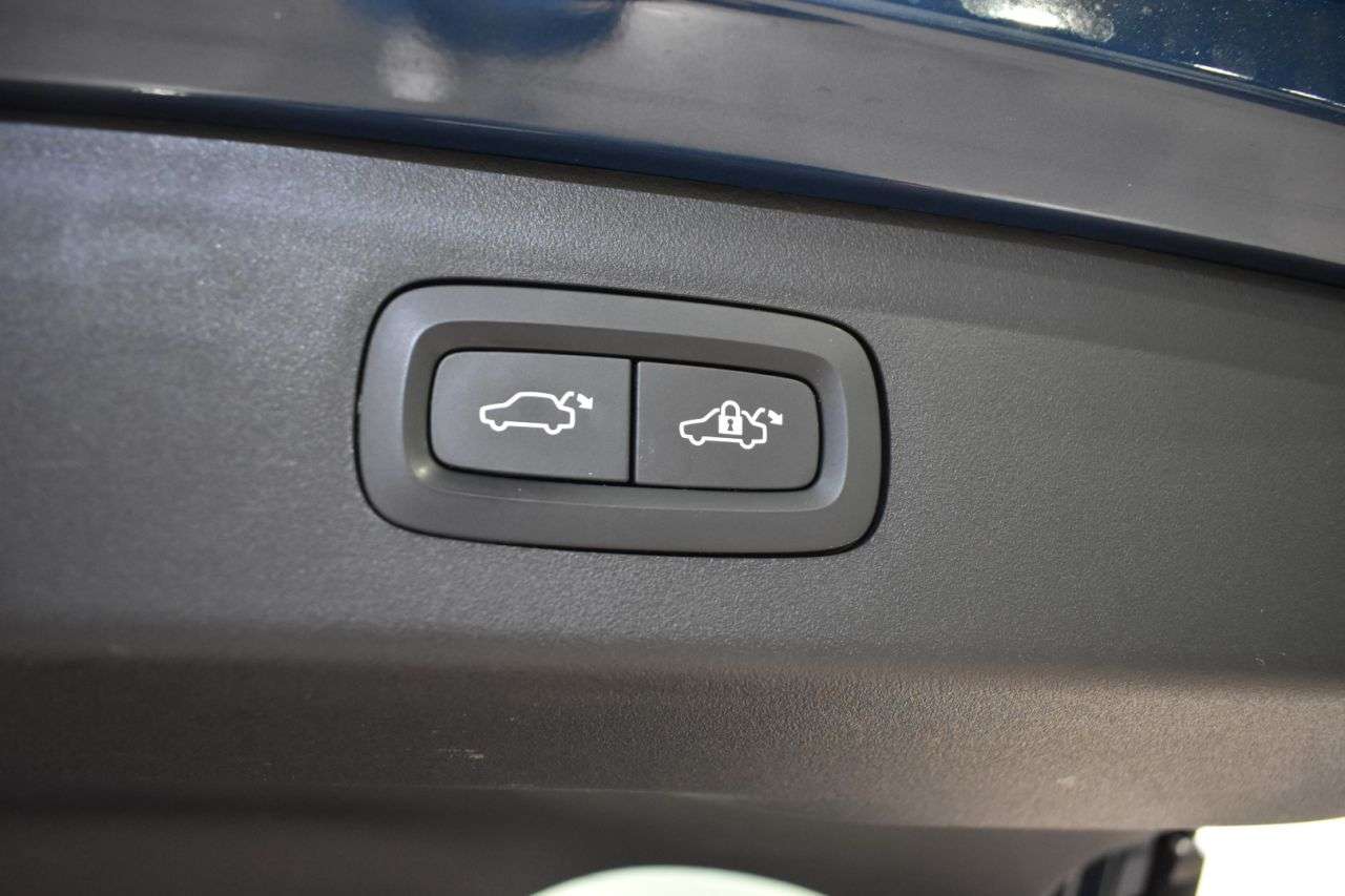 LYNK & CO 01 en Minoautos