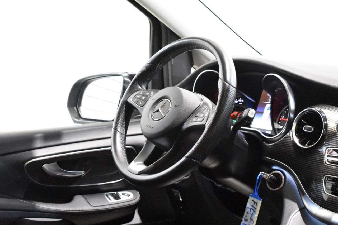 MERCEDES-BENZ CLASE V en Minoautos