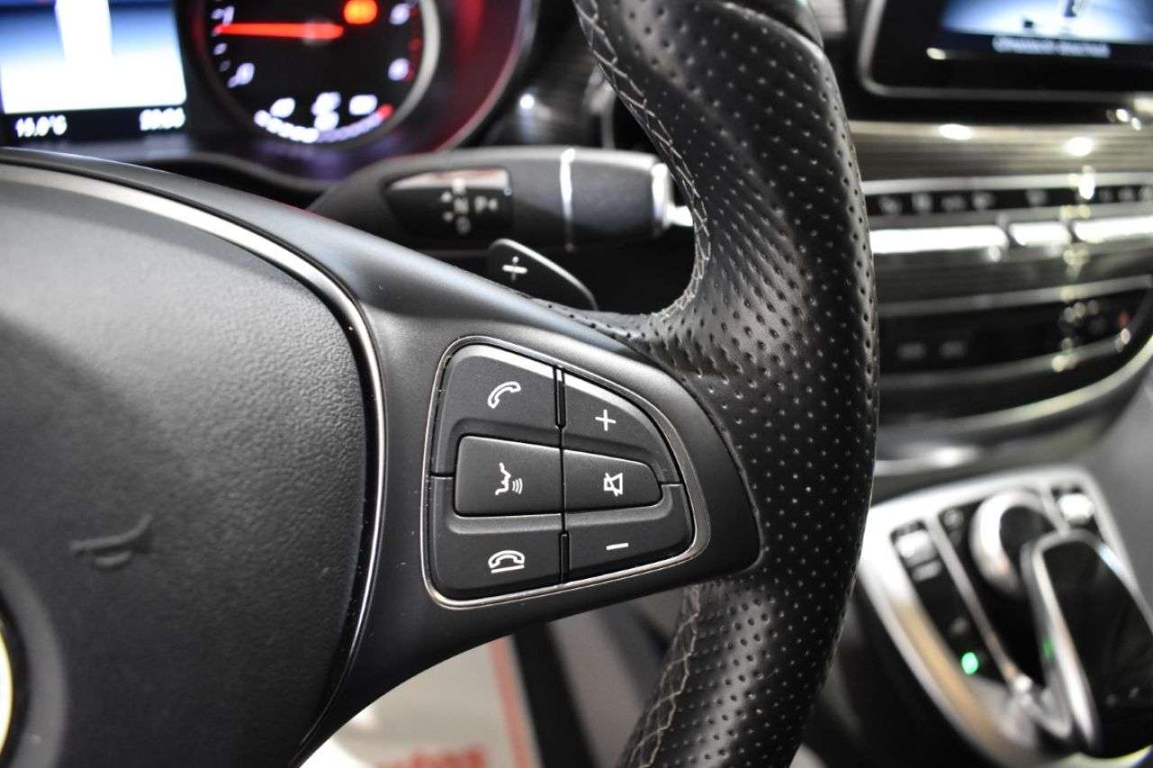 MERCEDES-BENZ CLASE V en Minoautos