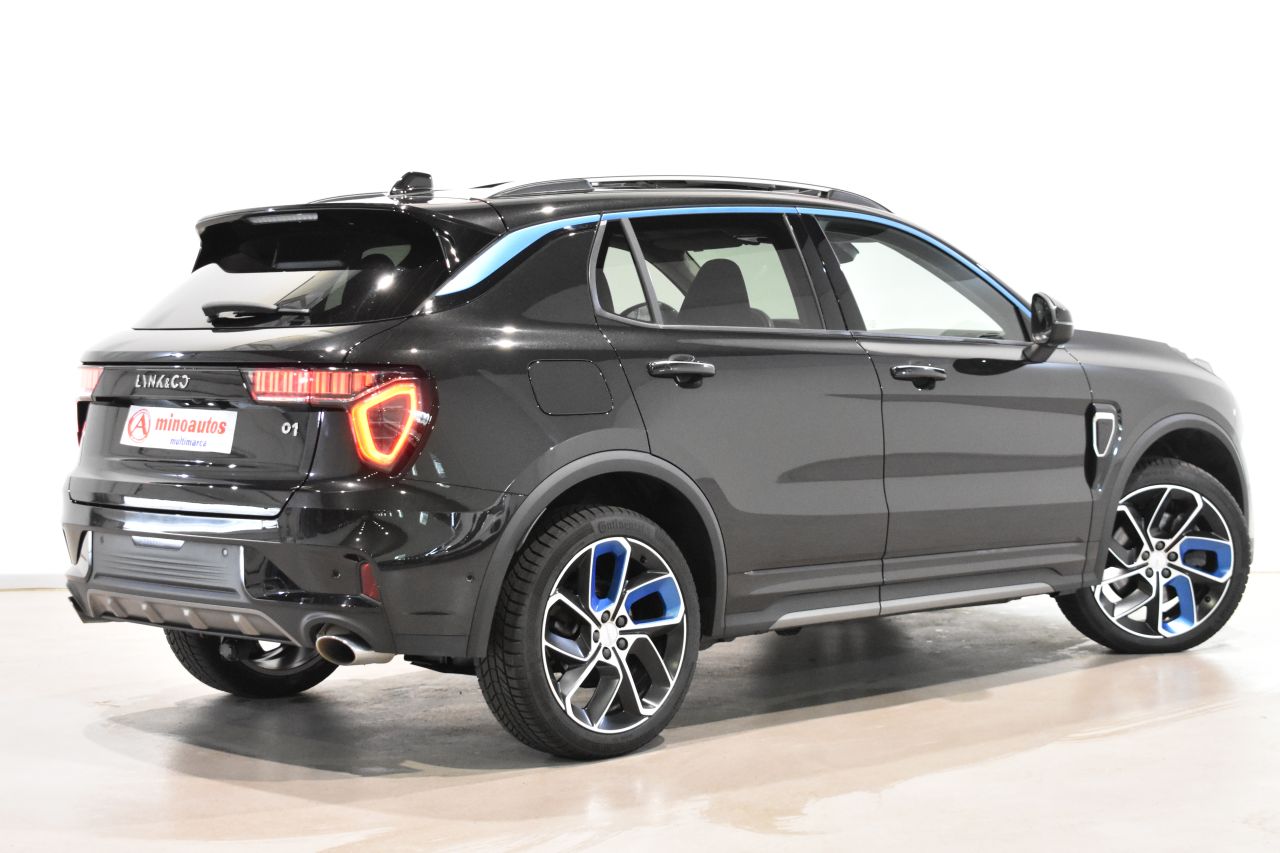 LYNK & CO 01 en Minoautos