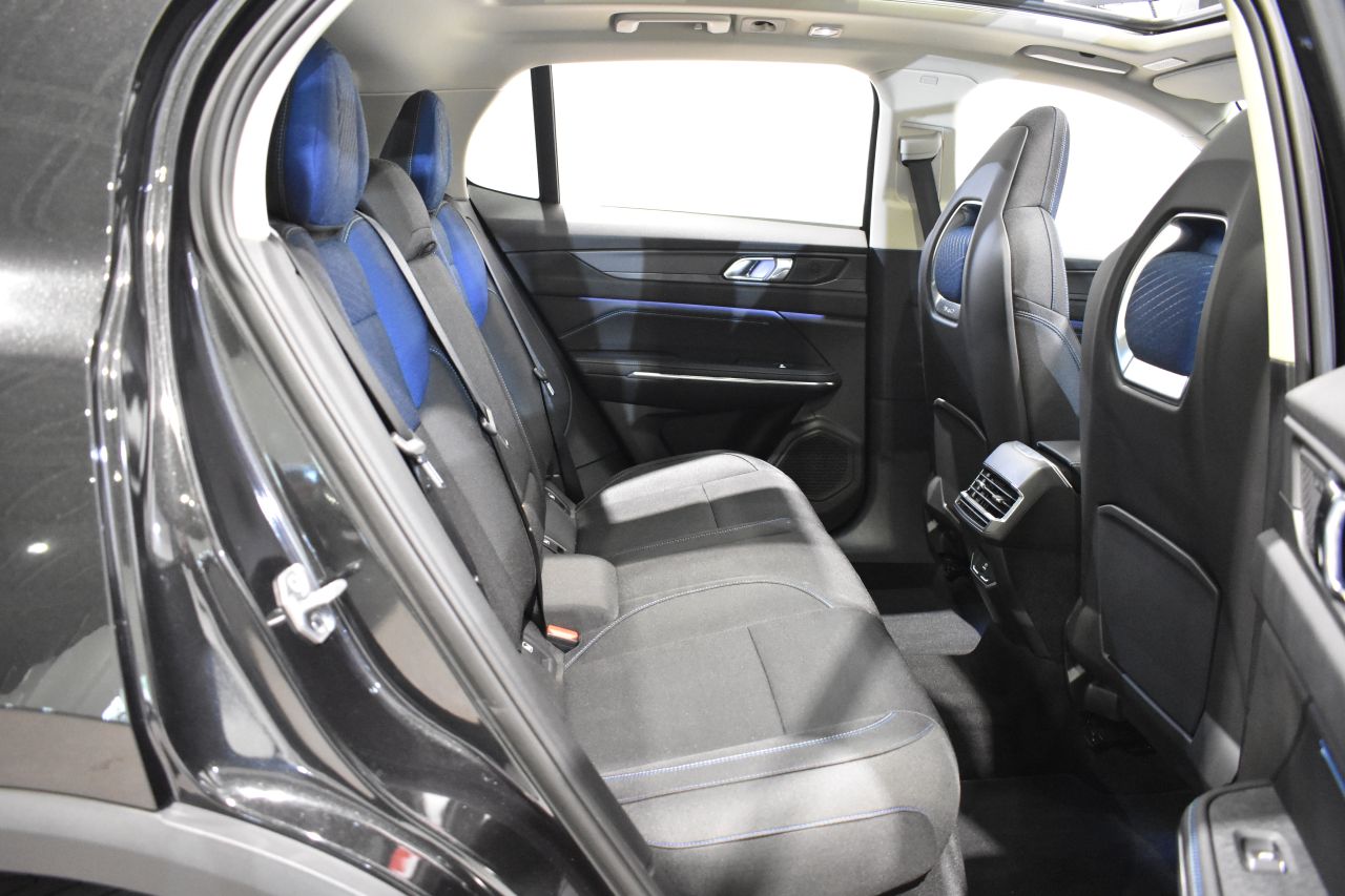 LYNK & CO 01 en Minoautos