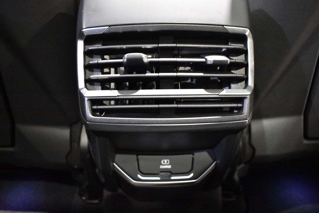 LYNK & CO 01 en Minoautos