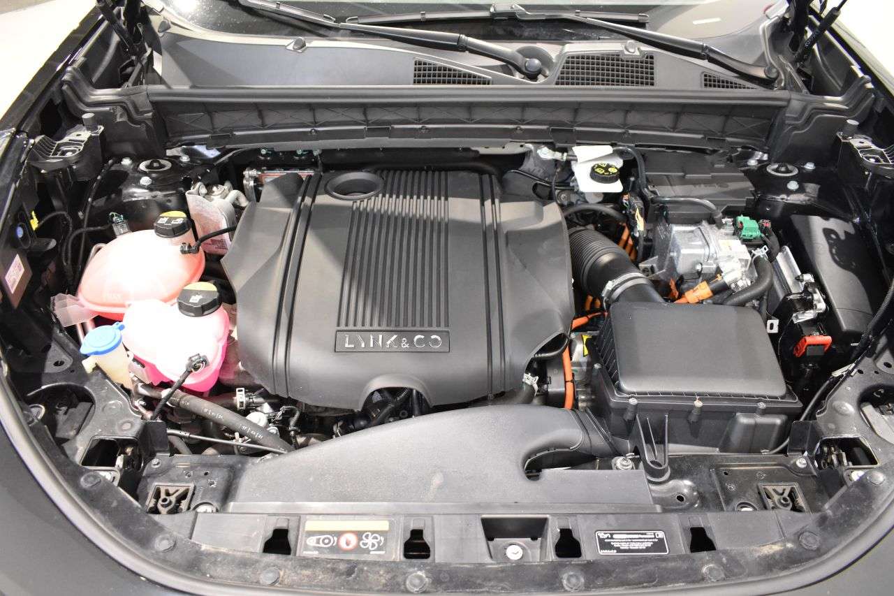 LYNK & CO 01 en Minoautos