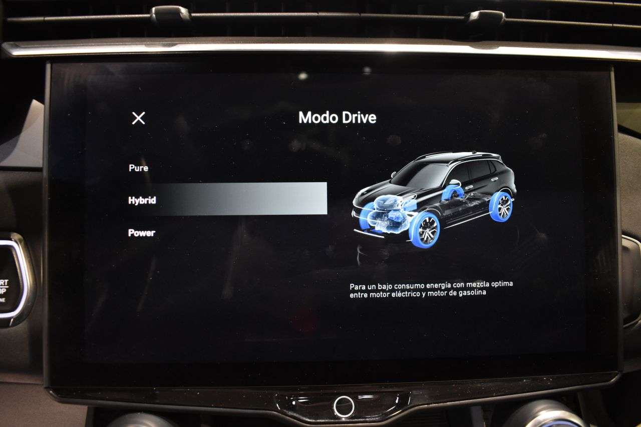 LYNK & CO 01 en Minoautos