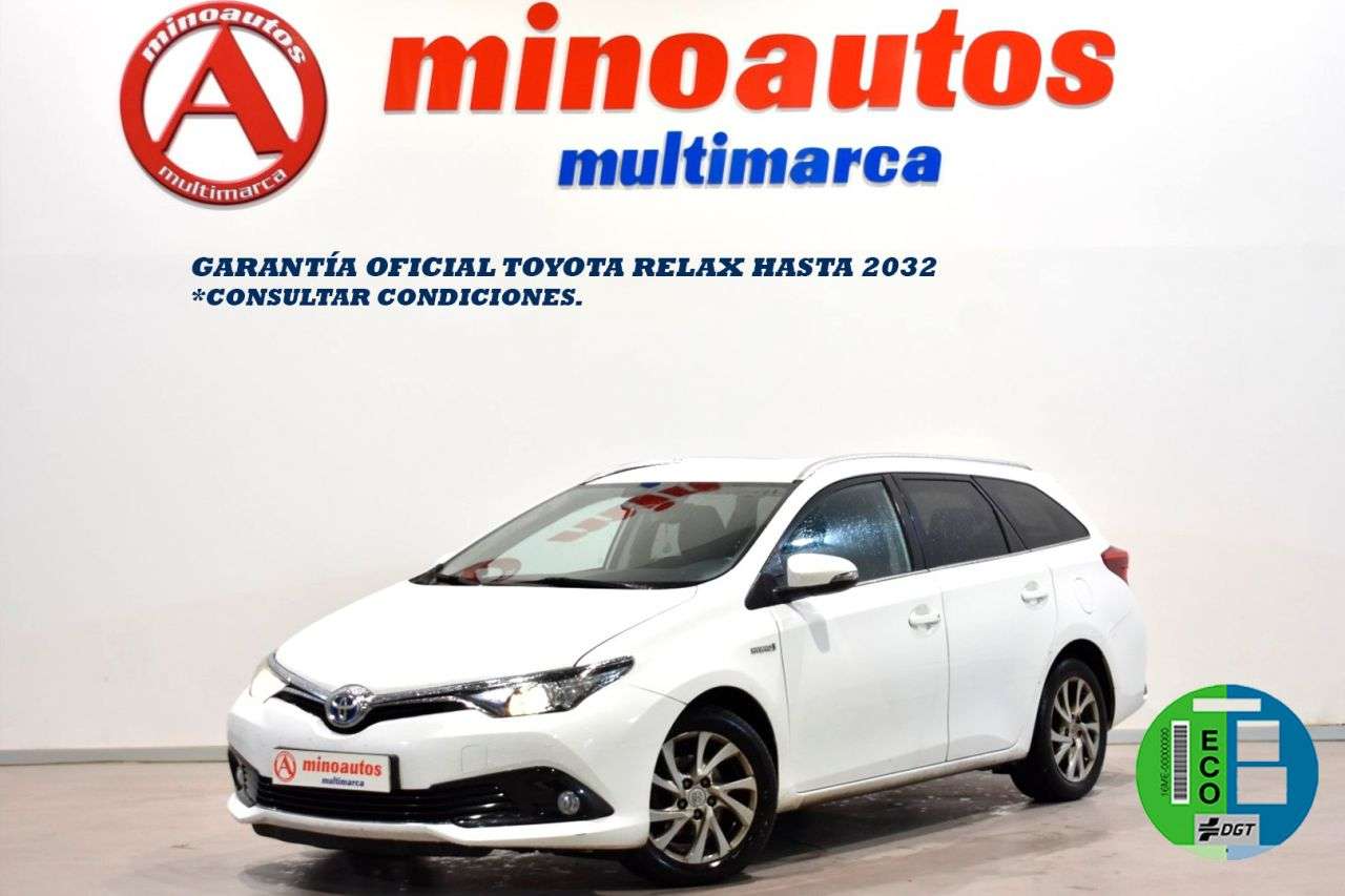 TOYOTA AURIS TOURING SPORTS en Minoautos